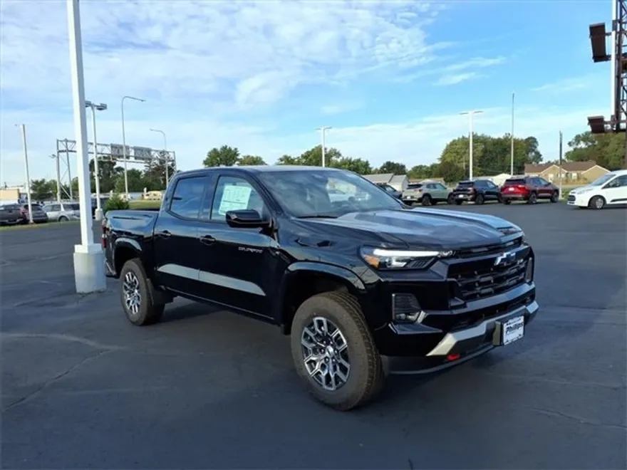 2026 Chevrolet Colorado Z71 photo 1