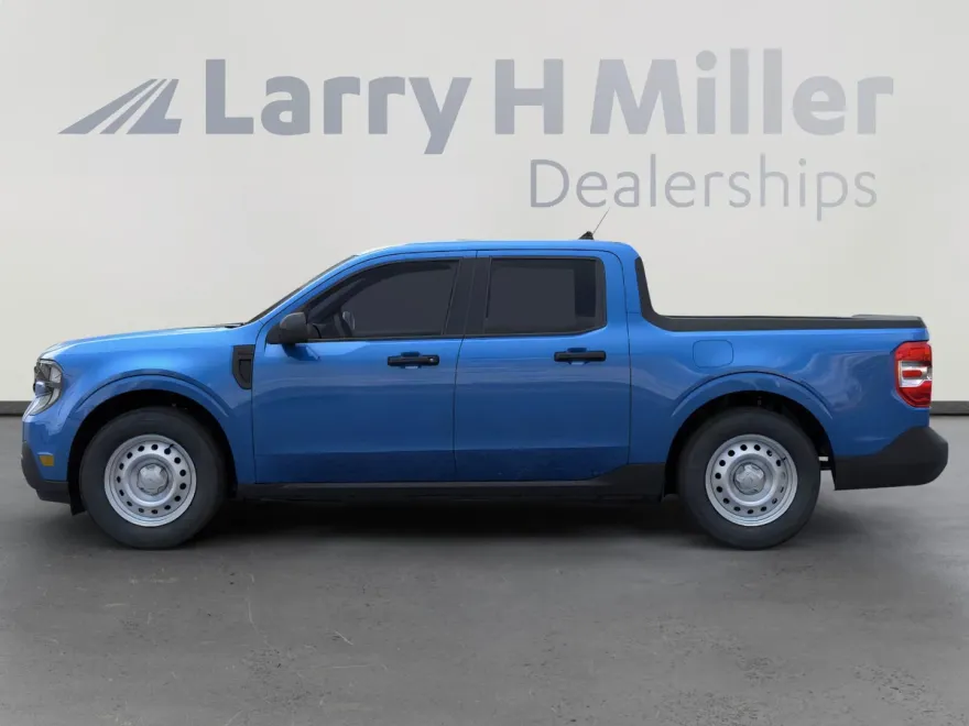 2025 Ford Maverick XL photo 1