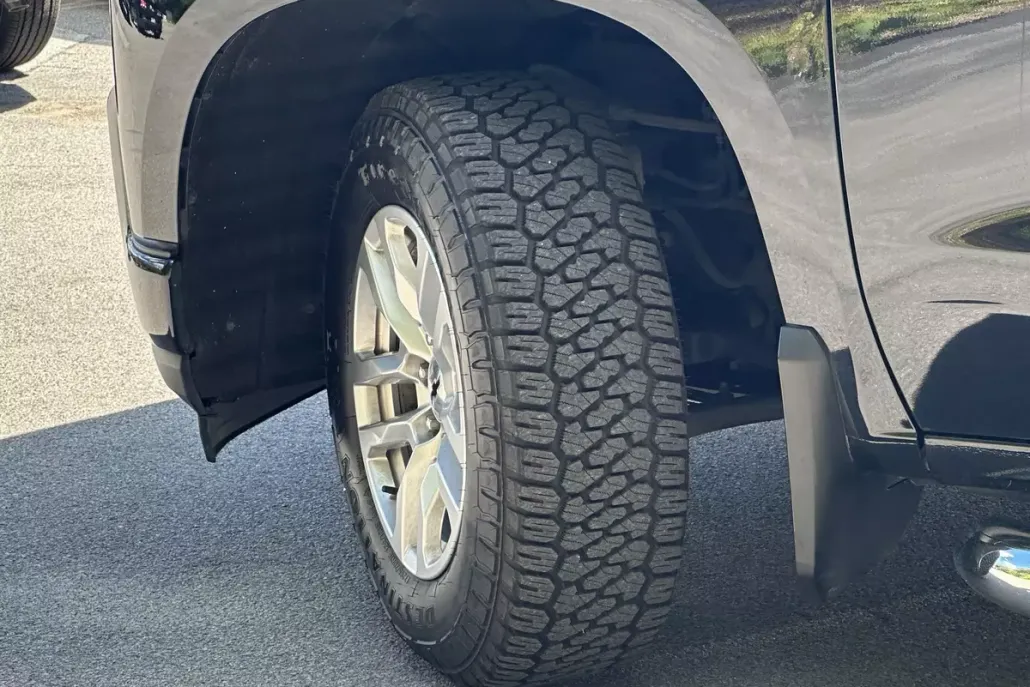 2019 Chevrolet Silverado 1500 RST photo 1