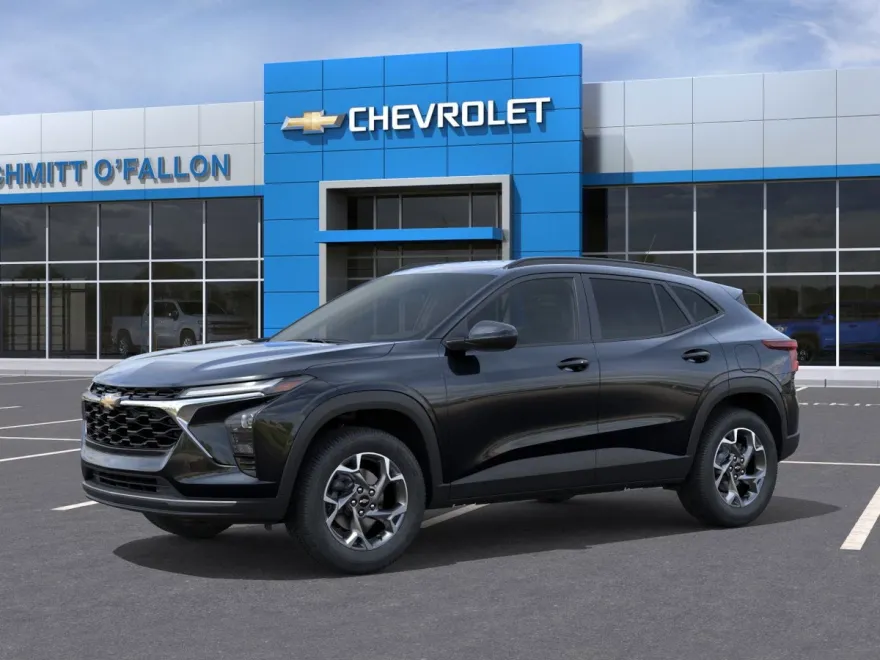 2025 Chevrolet Trax LT photo 1