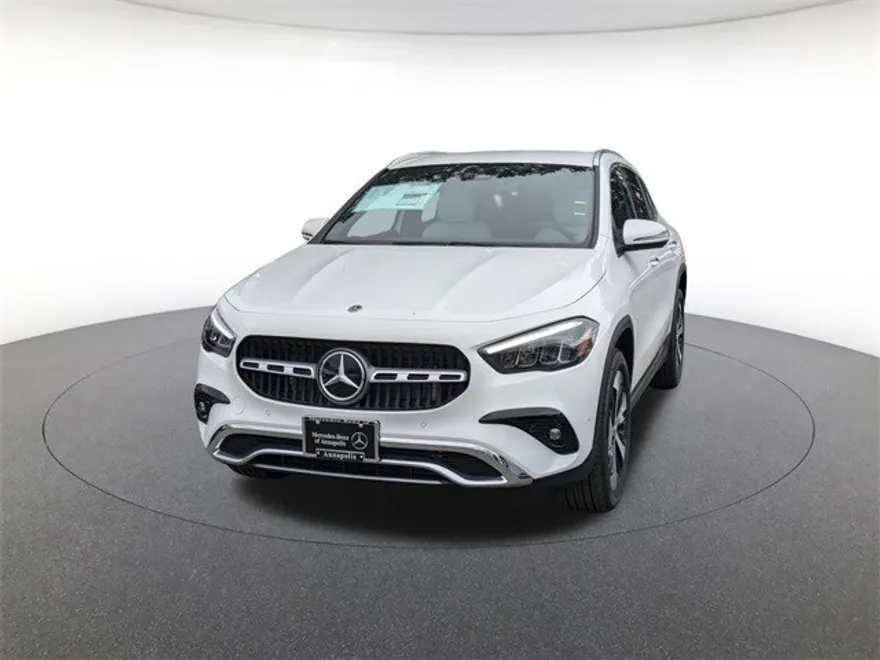 2026 Mercedes Benz GLA 250 4MATIC photo 1
