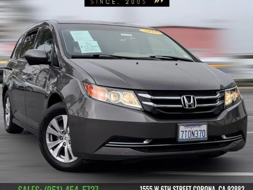 2015 Honda Odyssey EX photo 1