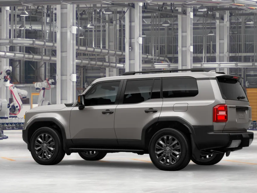 2026 Toyota Land Cruiser Base photo 1