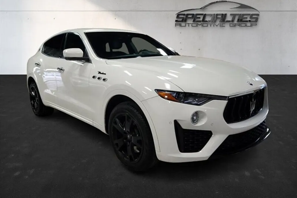 2023 Maserati Levante Modena S photo 1