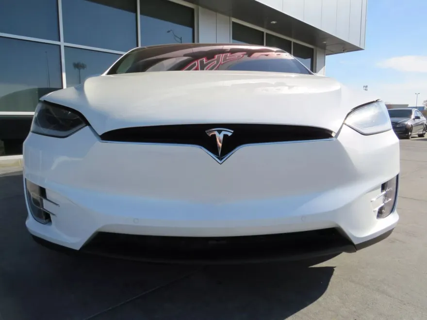 2017 Tesla Model X 100D photo 2