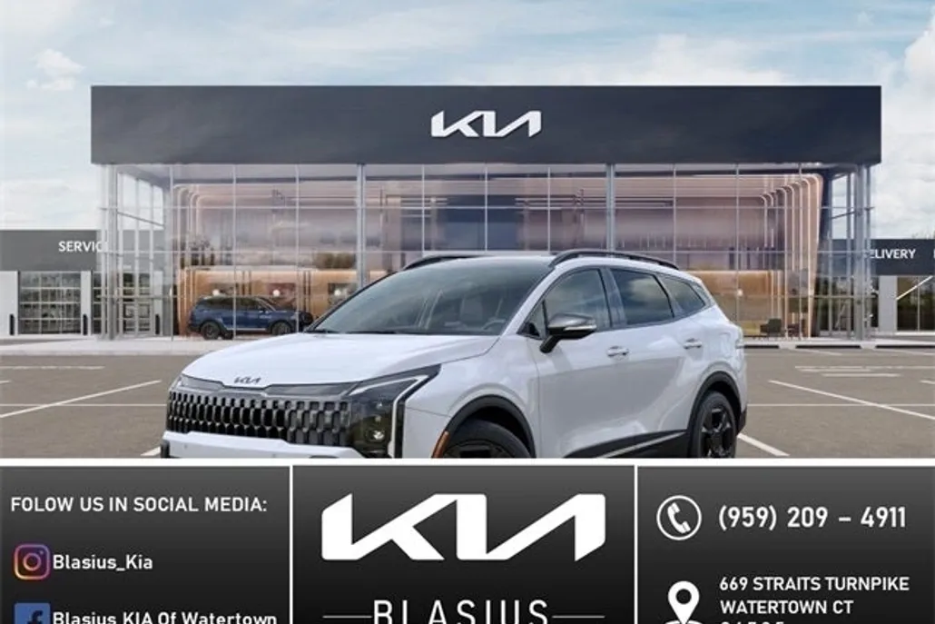 2026 Kia Sportage X-Line photo 1