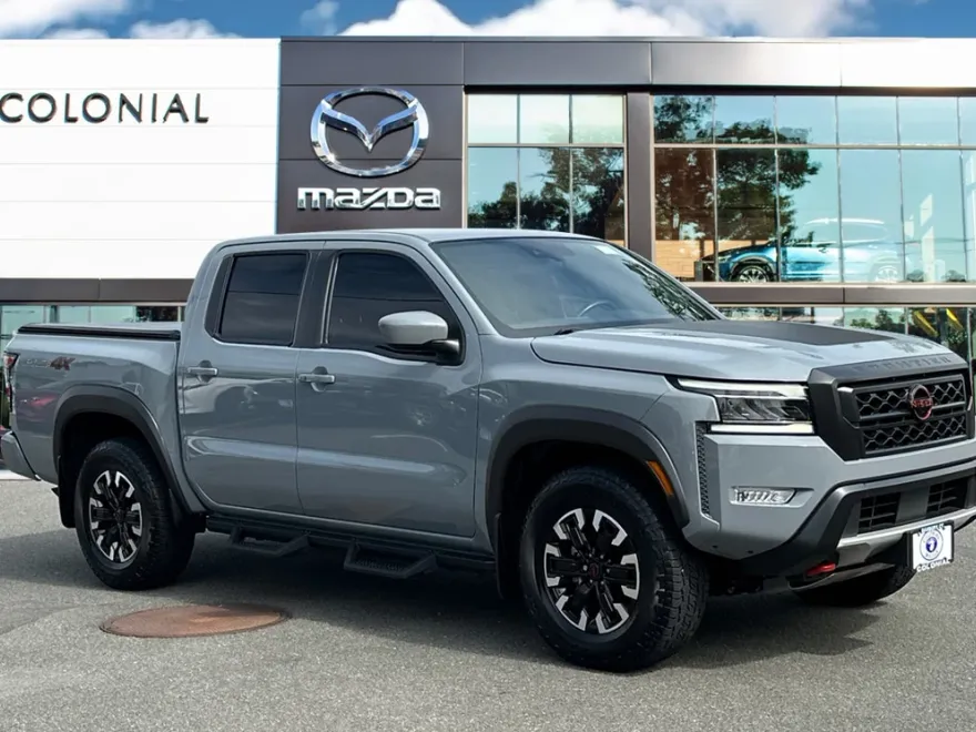 2023 Nissan Frontier PRO-4X photo 1