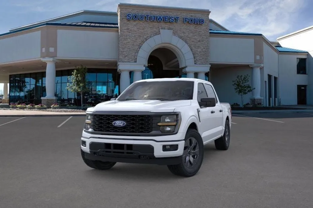 2025 Ford F-150 STX photo 1