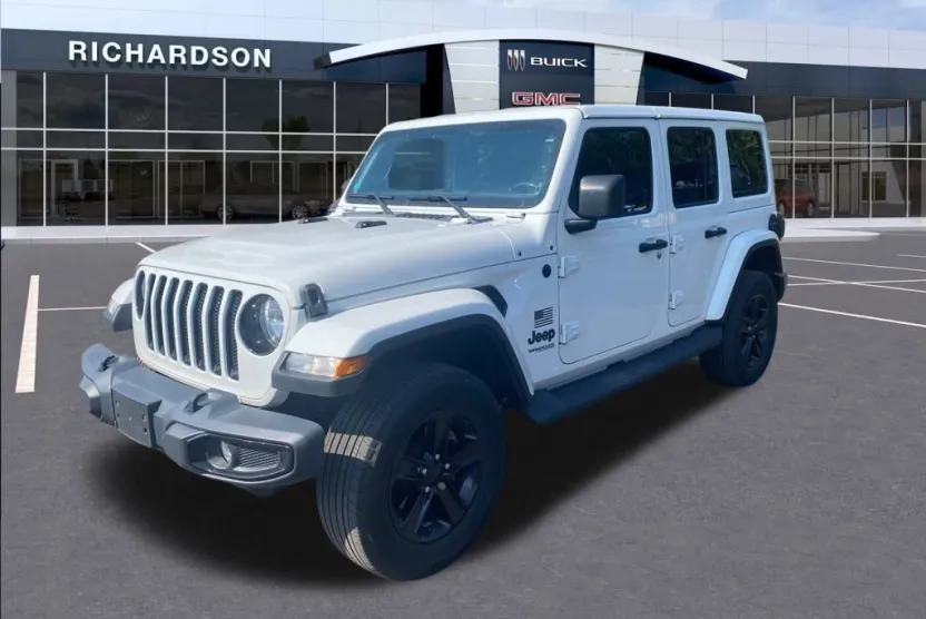 2020 Jeep Wrangler Unlimited Sahara Altitude photo 1