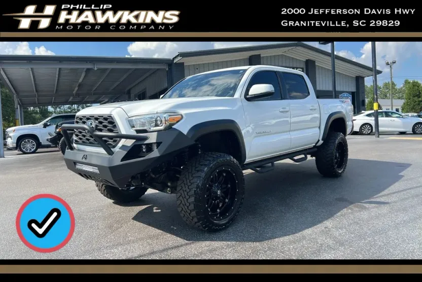 2020 Toyota Tacoma Double Cab TRD Off-Road photo 1