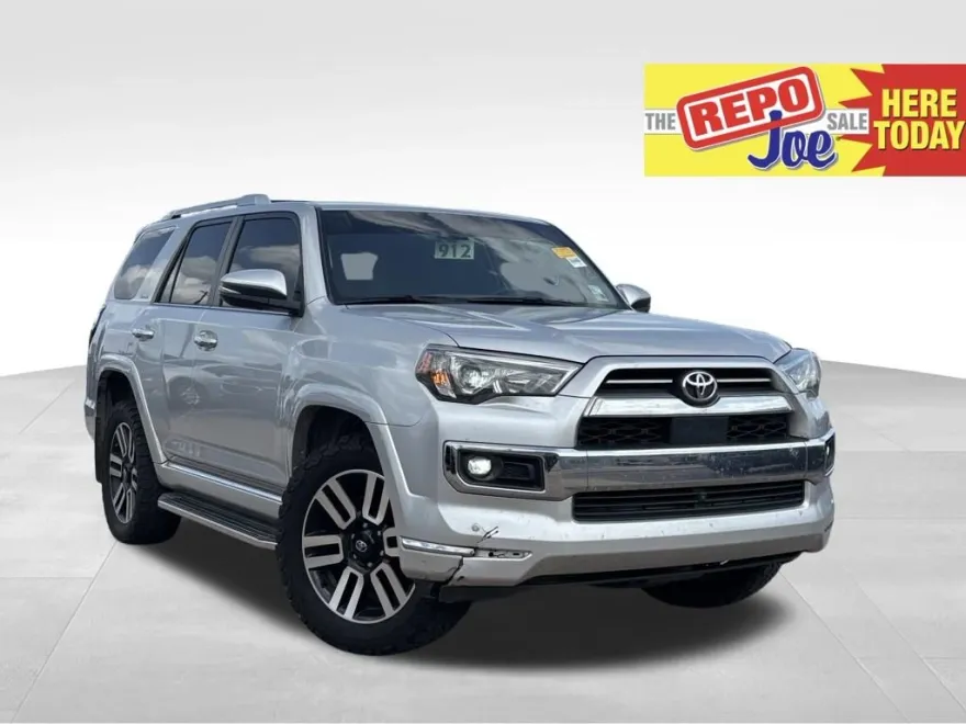 2022 Toyota 4Runner Limited photo 1