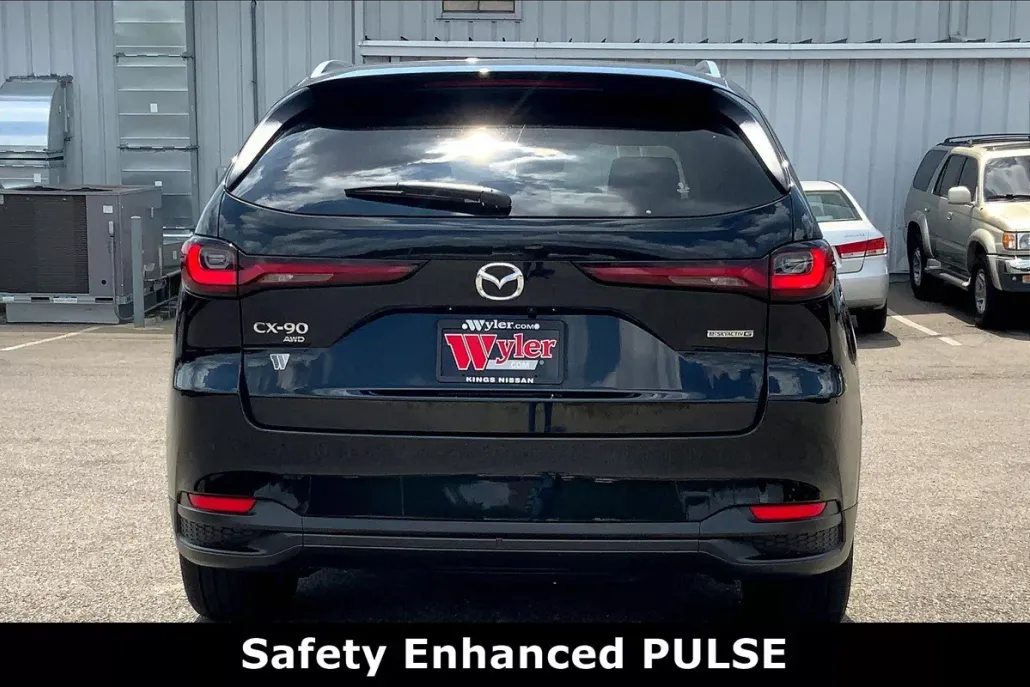 2024 Mazda CX-90 3.3 Turbo Preferred photo 1