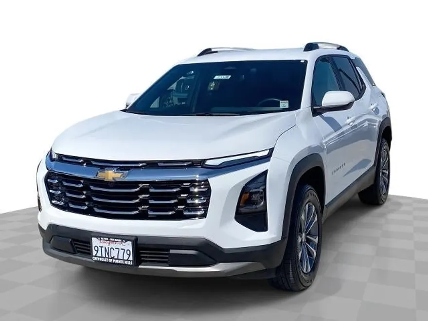 2025 Chevrolet Equinox LT photo 1