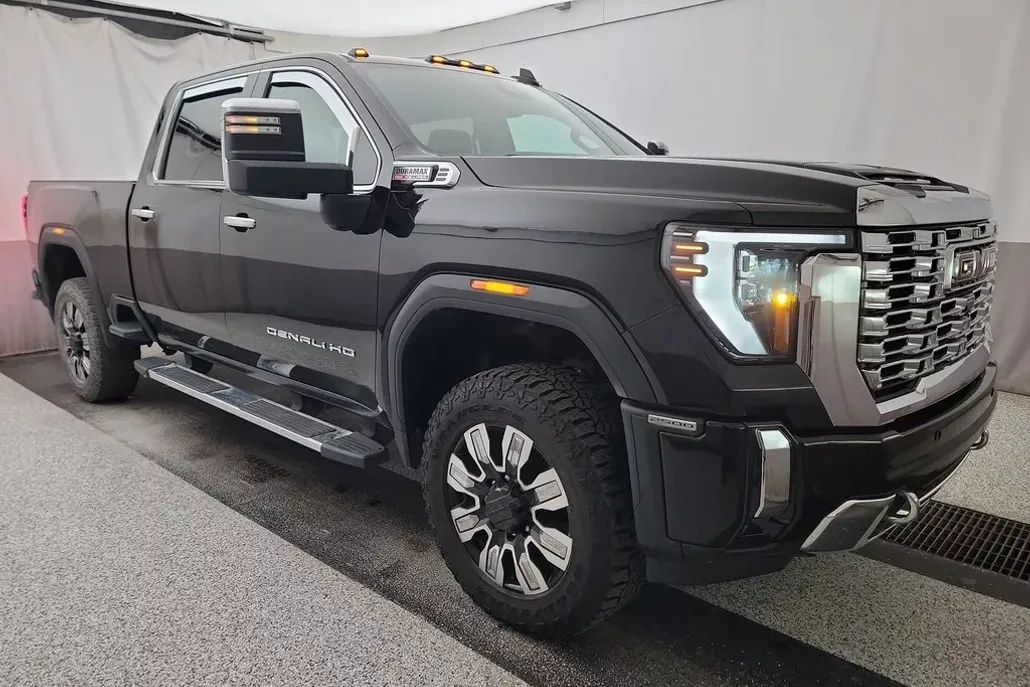 2024 Gmc Sierra HD Denali photo 1