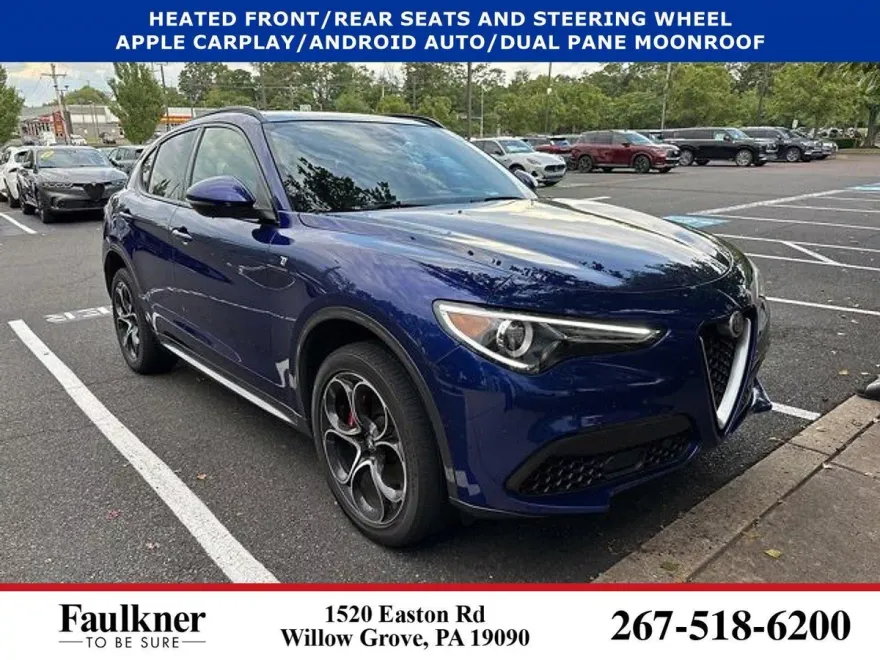 2023 Alfa Romeo Stelvio Ti photo 1