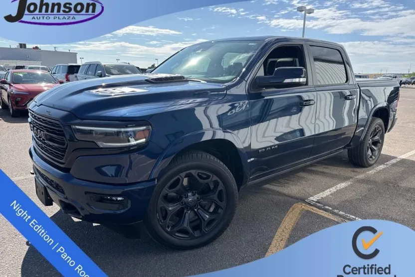 2022 Ram 1500 Limited photo 1