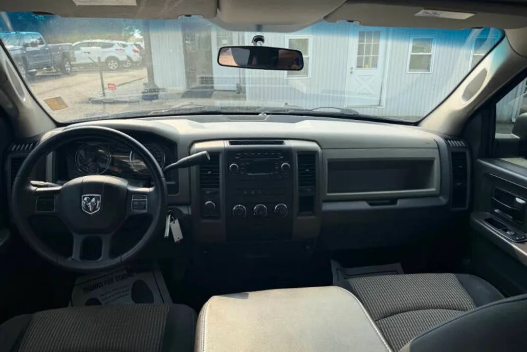 2012 Ram 1500 Express photo 1