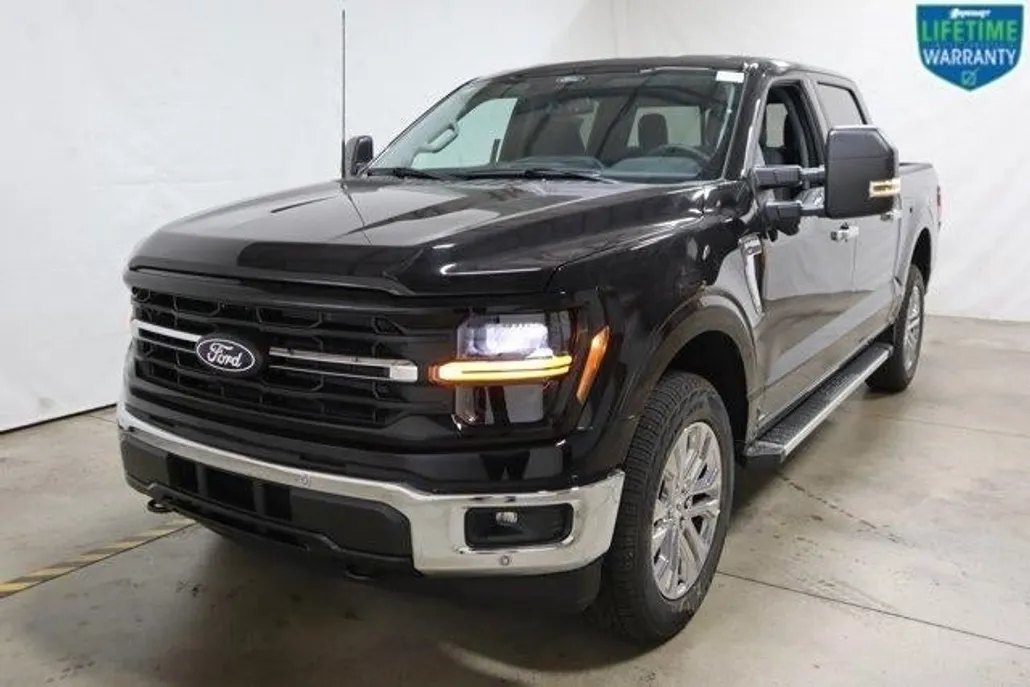 2024 Ford F-150 XLT photo 1