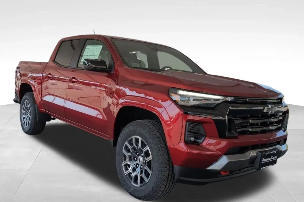 2026 Chevrolet Colorado Z71 photo 1