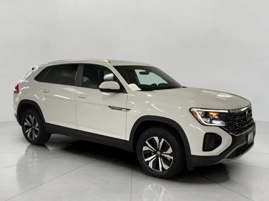 2025 Volkswagen Atlas Cross Sport SE photo 1