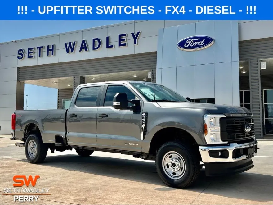 2025 Ford F-250 photo 1
