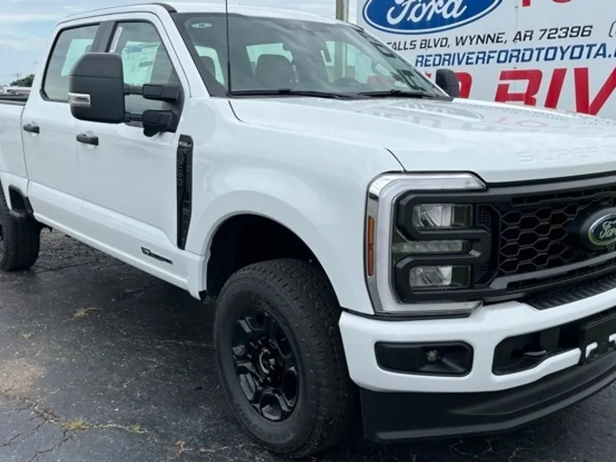 2025 Ford F-250 XL photo 1