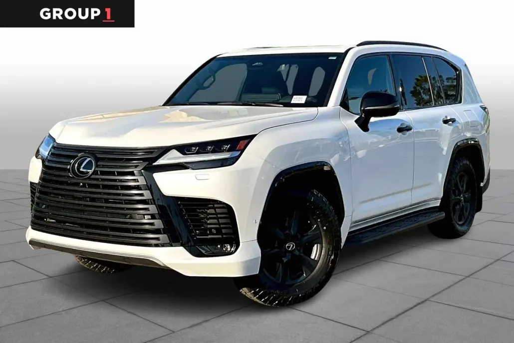 2025 Lexus LX photo 1