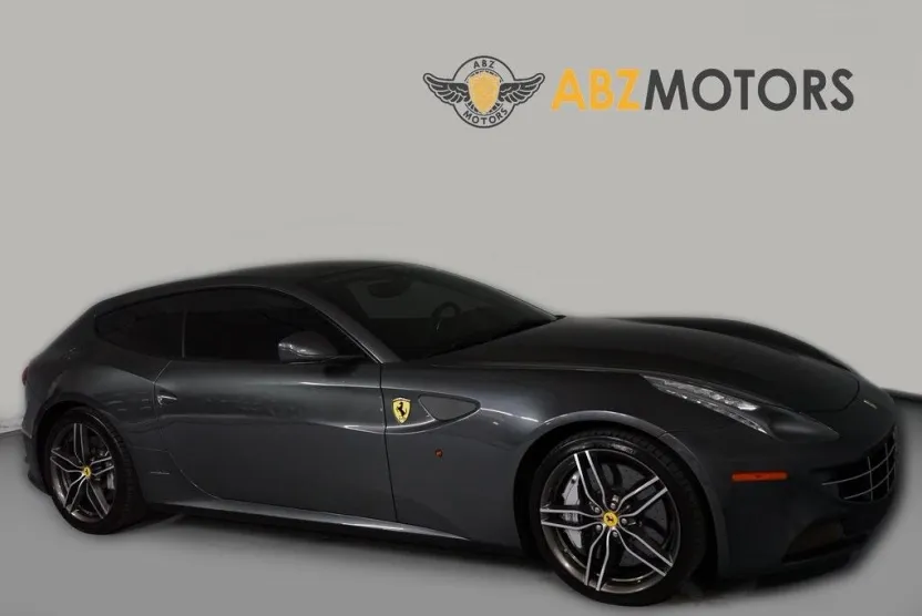 2012 Ferrari FF Base photo 1