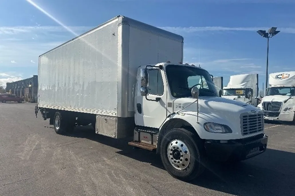 2020 Freightliner M2 106 Medium Duty photo 1