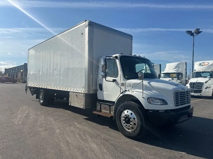 2020 Freightliner M2 106 Medium Duty photo 1