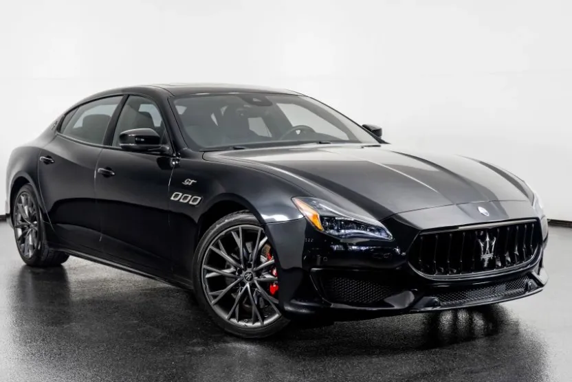 2022 Maserati Quattroporte GT photo 1