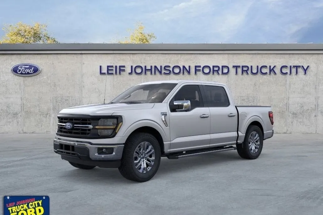 2025 Ford F-150 XLT photo 1