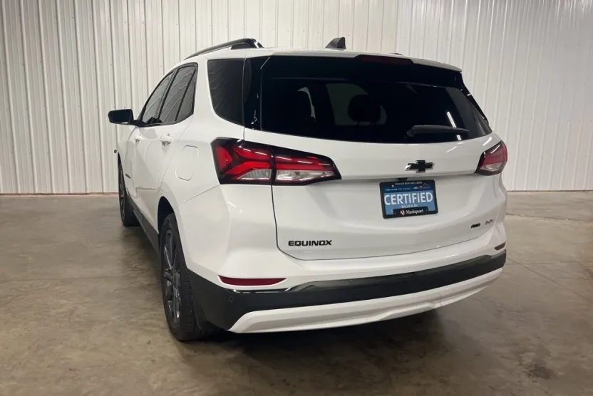 2022 Chevrolet Equinox RS photo 1