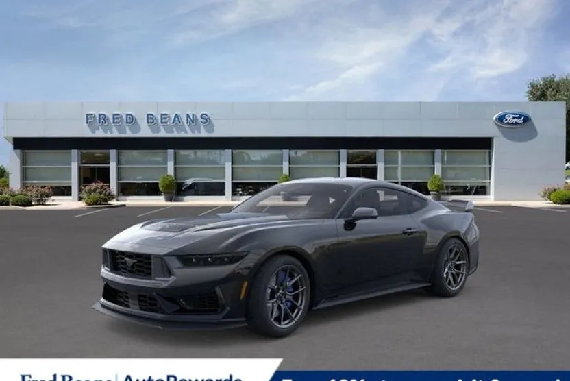 2025 Ford Mustang Dark Horse Deluxe photo 1