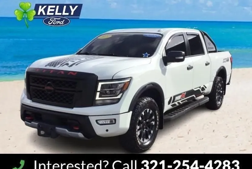2021 Nissan Titan PRO-4X photo 1