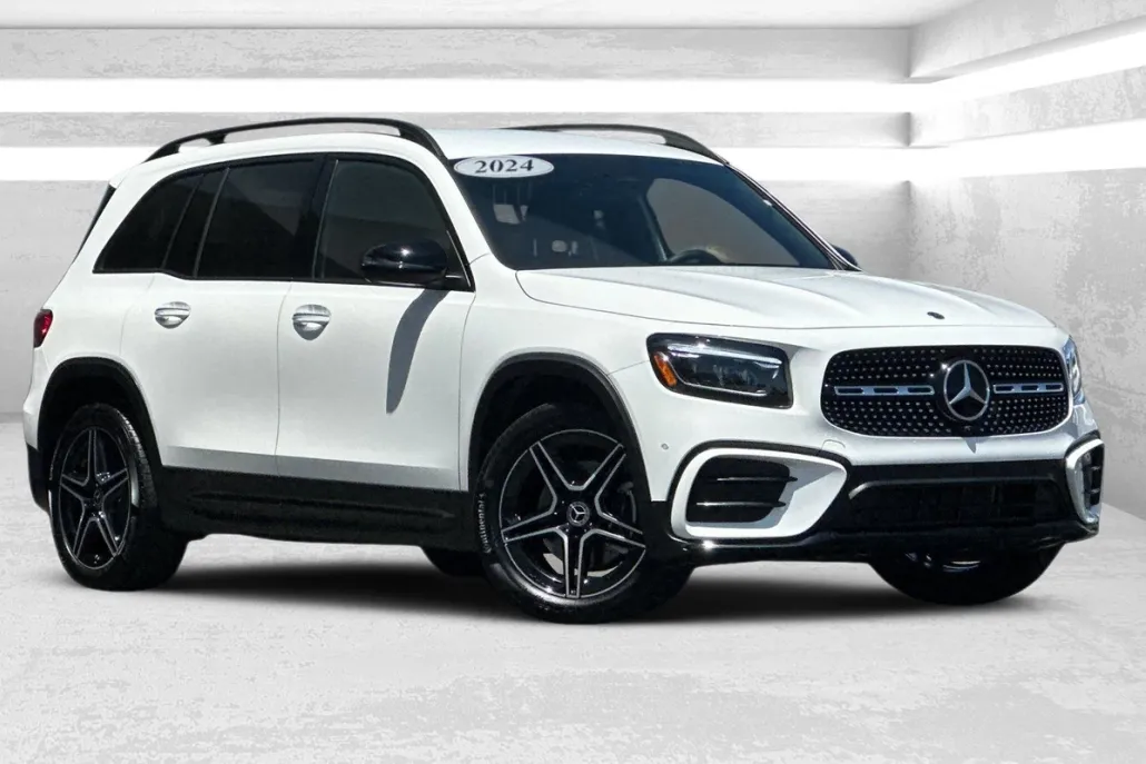 2024 Mercedes Benz GLB 250 photo 1