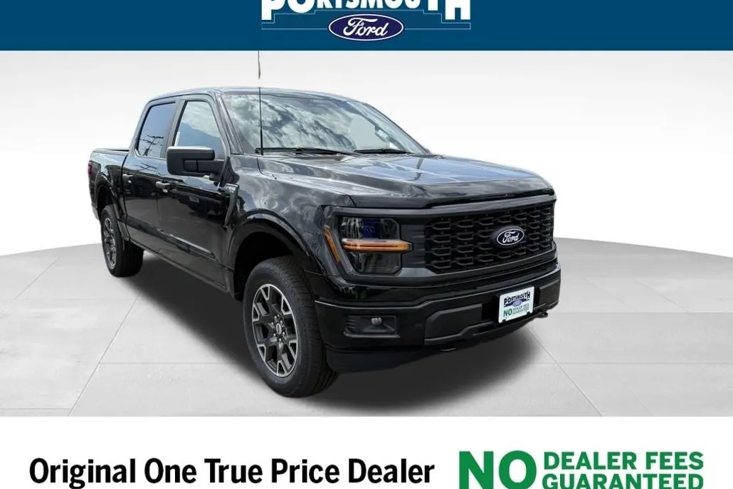 2025 Ford F-150 STX photo 1