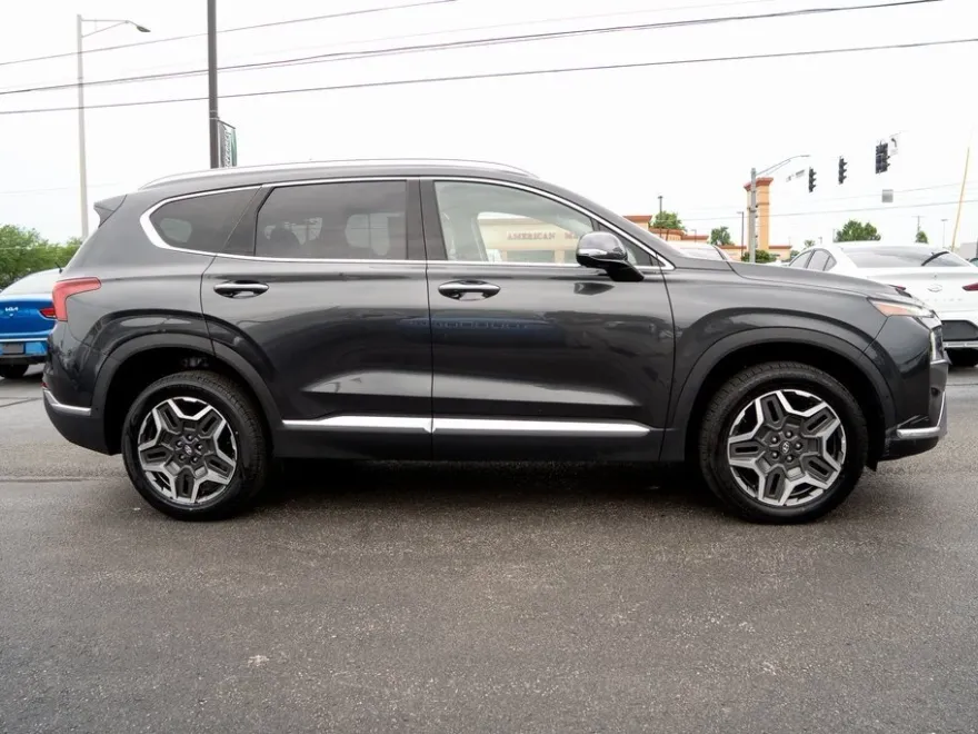 2023 Hyundai Santa Fe Limited photo 1