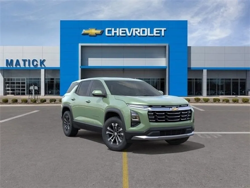 2026 Chevrolet Equinox LT photo 1