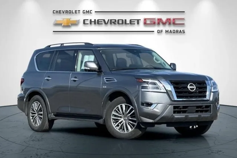 2022 Nissan Armada SL photo 1