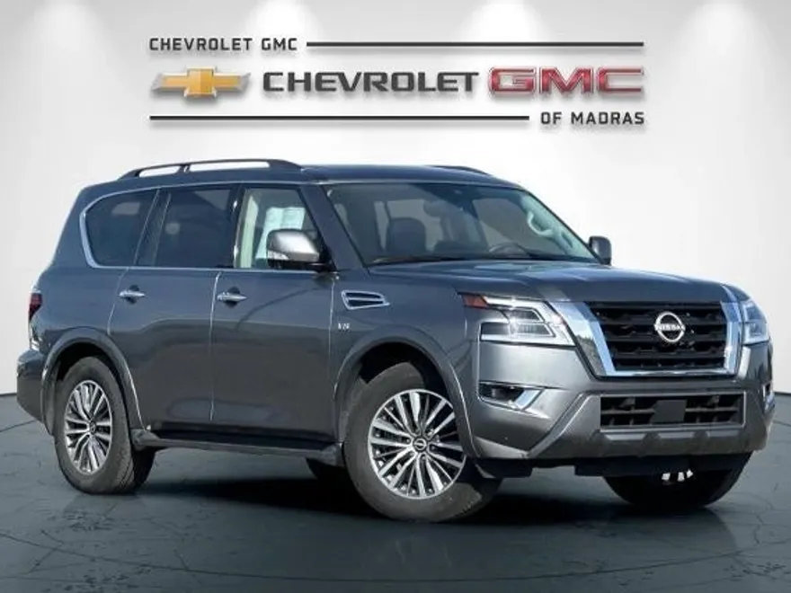 2022 Nissan Armada SL photo 1