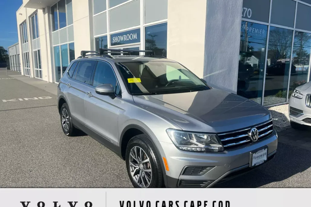 2020 Volkswagen Tiguan SE photo 1
