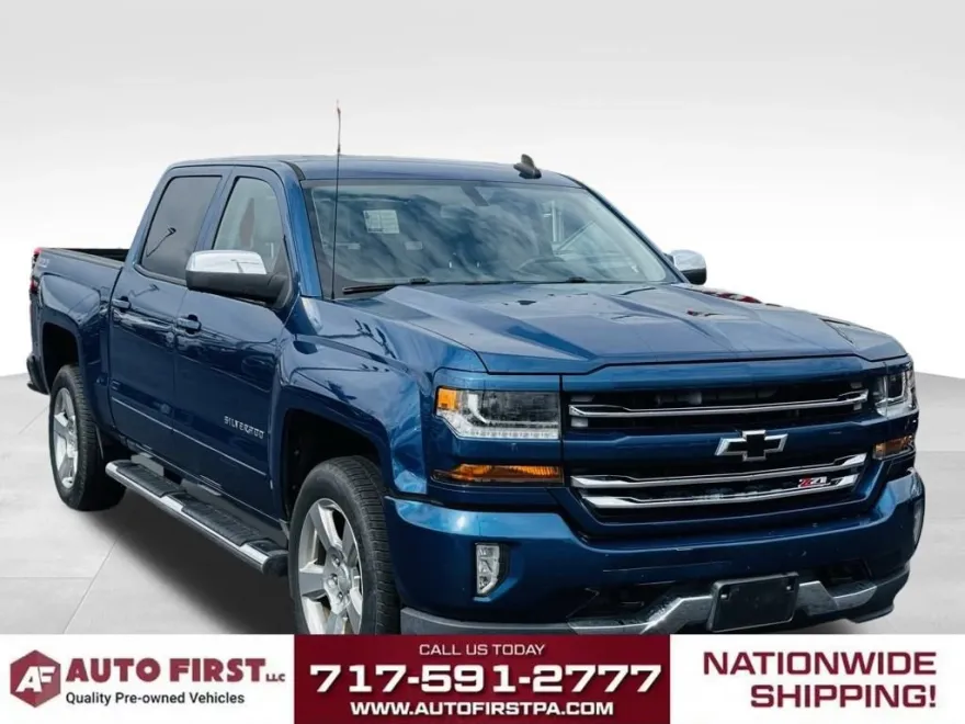 2017 Chevrolet Silverado 1500 LT photo 1