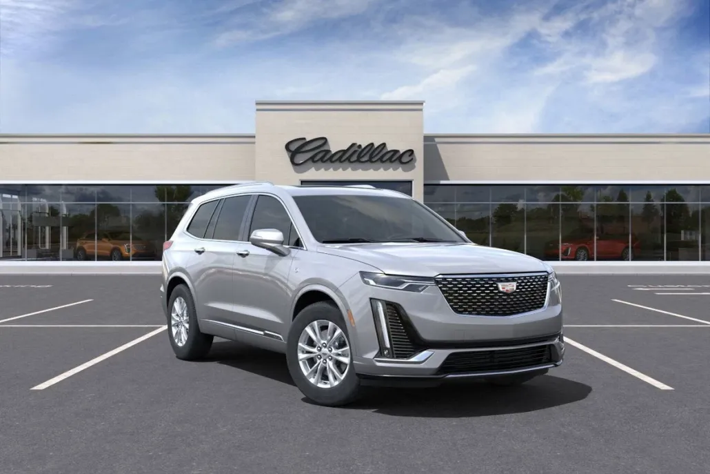2025 Cadillac XT6 Luxury photo 1