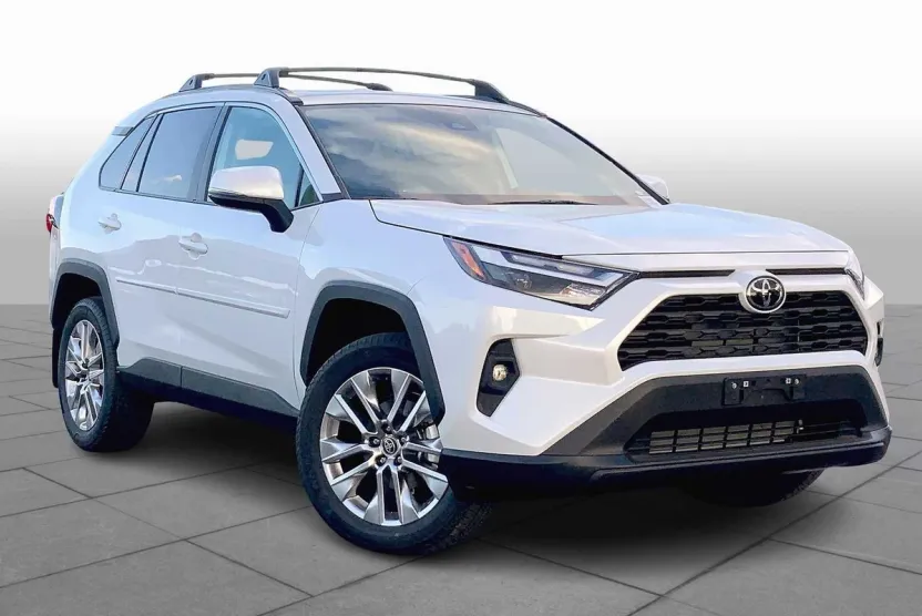 2025 Toyota RAV4 XLE Premium photo 1