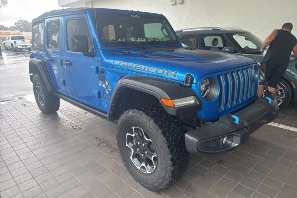 2022 Jeep Wrangler 4xe Unlimited Rubicon photo 1
