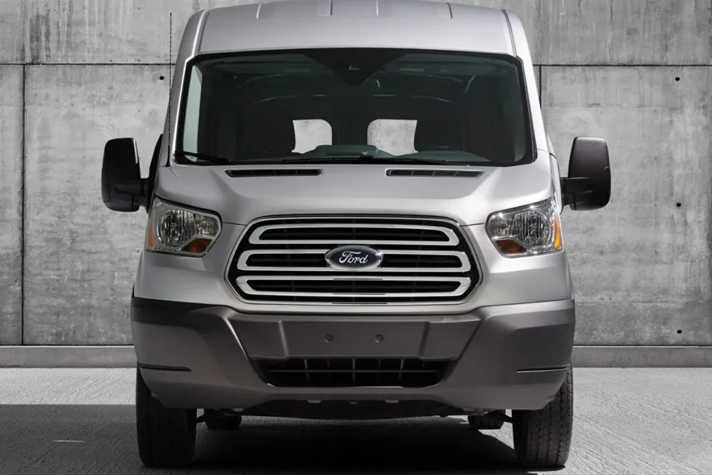 2019 Ford Transit photo 1