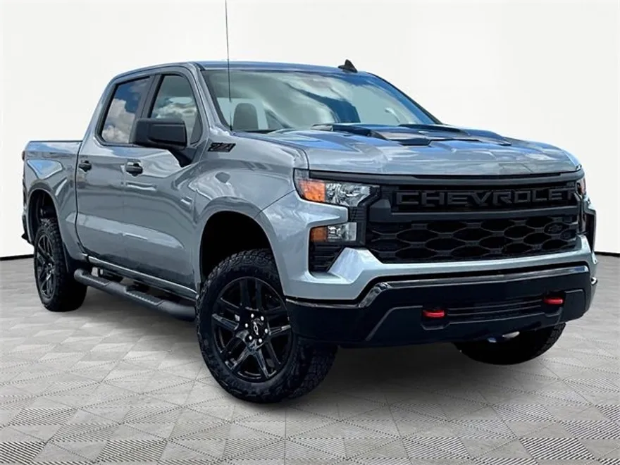 2026 Chevrolet Silverado 1500 Custom Trail Boss photo 1