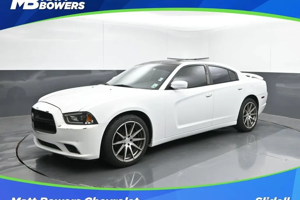 2014 Dodge Charger SXT photo 1