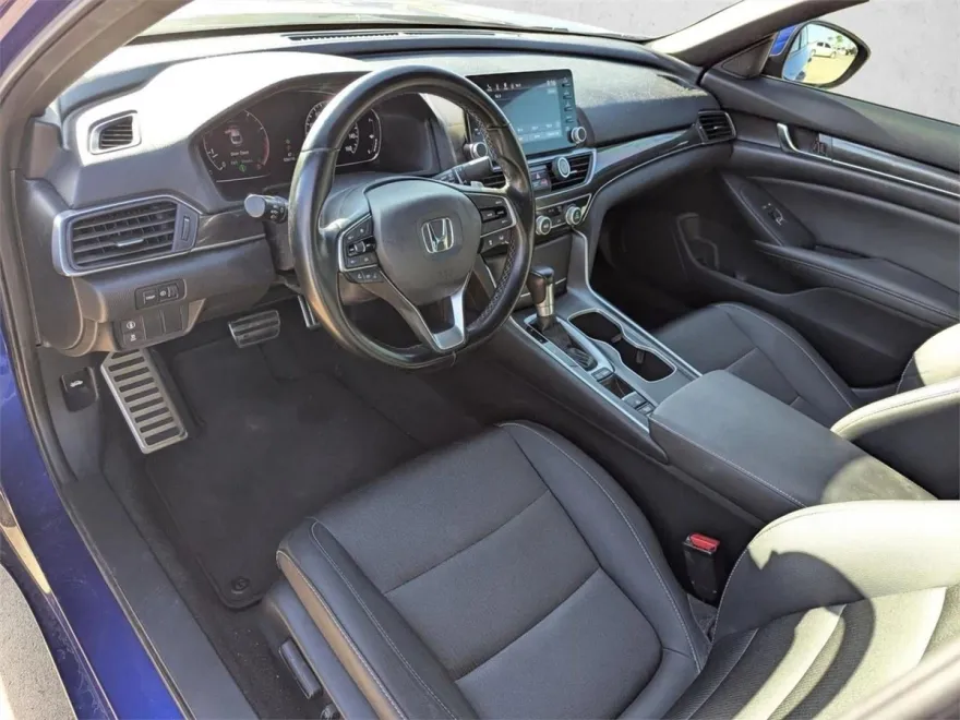 2020 Honda Accord Sport photo 1